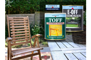 TOFF en E-OFF van Hermadix-hardhoutolie voor tuinmeubelen